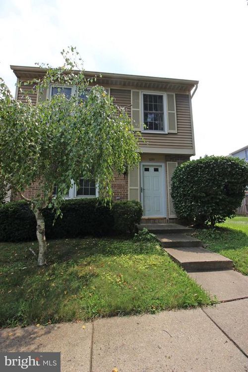12111 Purple Sage Ct, RESTON, VA, 20194-5604 | Card Image