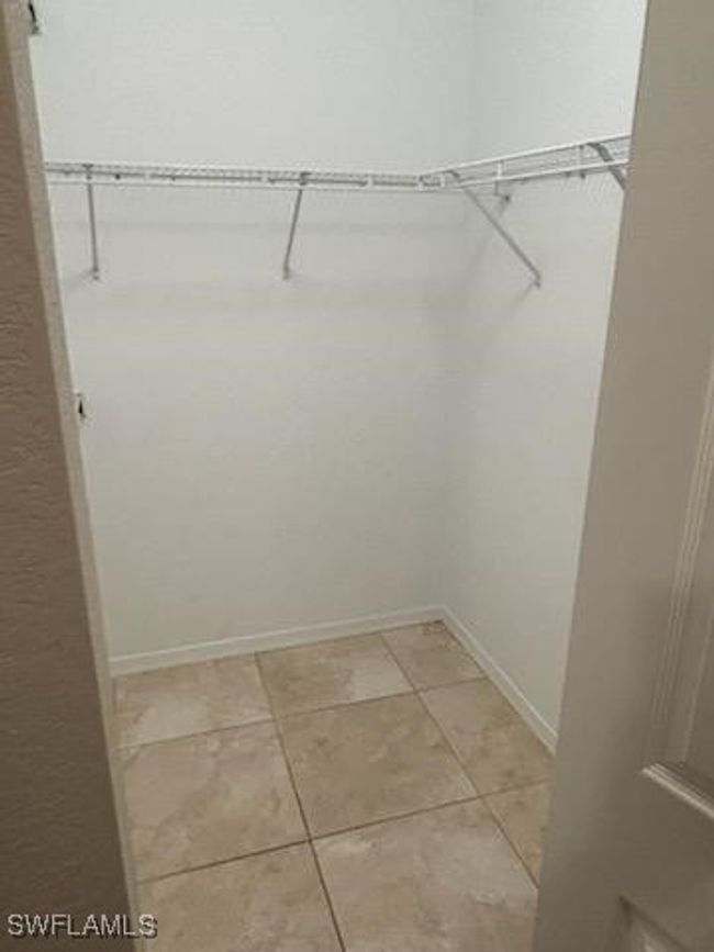 UNIT-205 - 20341 Estero Gardens Cir, Condo with 2 bedrooms, 2 bathrooms and null parking in ESTERO FL | Image 12
