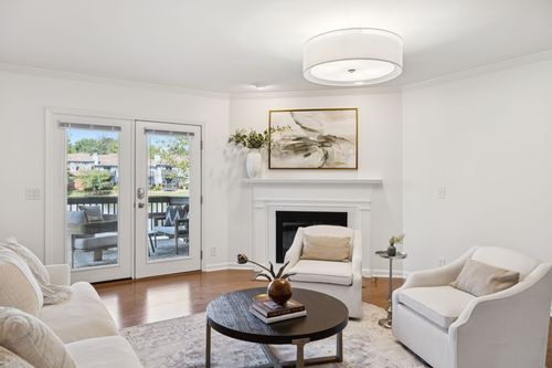 124 Hearthstone Manor Cir, Brentwood, TN, 37027-4344 | Card Image