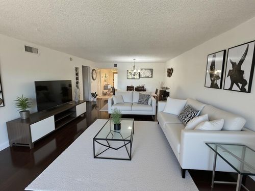 214-2850 Forest Hills Blvd, Coral Springs, FL, 33065-5223 | Card Image