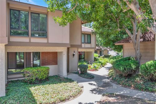 13-2993 N Cottonwood St, Orange, CA, 92865-1200 | Card Image