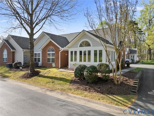 13c-3242 Stone Manor Cir, Chester, VA, 23831-2128 | Card Image