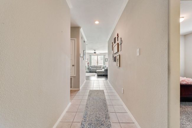 10237 Pyrite Dr, House other with 3 bedrooms, 2 bathrooms and null parking in Fort Worth TX | Image 5