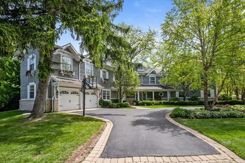1087 Bluff Rd, Glencoe, IL, 60022-1151 | Card Image