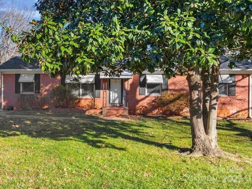 1037 Stoneybrook Ln, Rock Hill, SC, 29730-5862 | Card Image