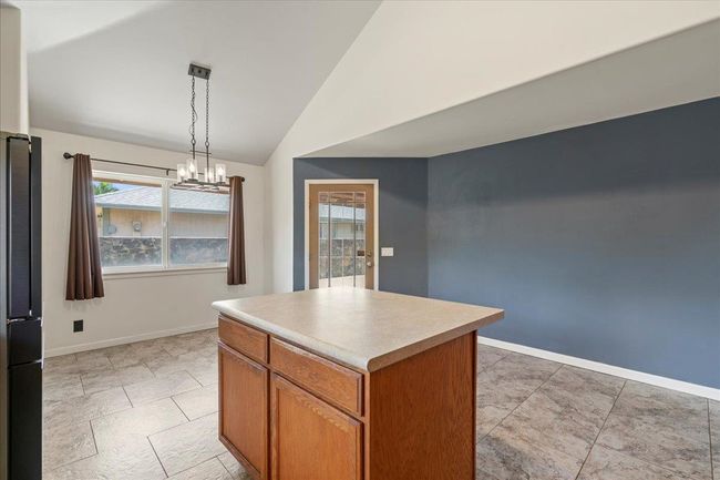 Kitchen Facing Backdoor | Image 24