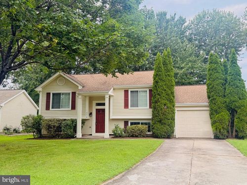 3814 Beech Down Dr, CHANTILLY, VA, 20151-3349 | Card Image