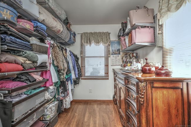 15 Quintard Ave, House other with 4 bedrooms, 2 bathrooms and null parking in Norwalk CT | Image 20