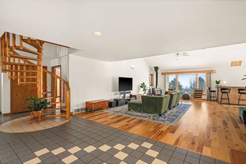 86360 Meyers Olson Rd, Bayfield, WI, 54814-4510 | Card Image