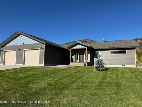 40 Ponderosa Cir, Star Valley Ranch, WY, 83127 | Card Image