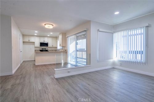 1023 S Citron St, Anaheim, CA, 92805-5566 | Card Image