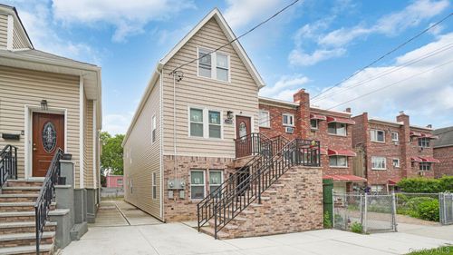 3964 Duryea Ave, Bronx, NY, 10466-2441 | Card Image