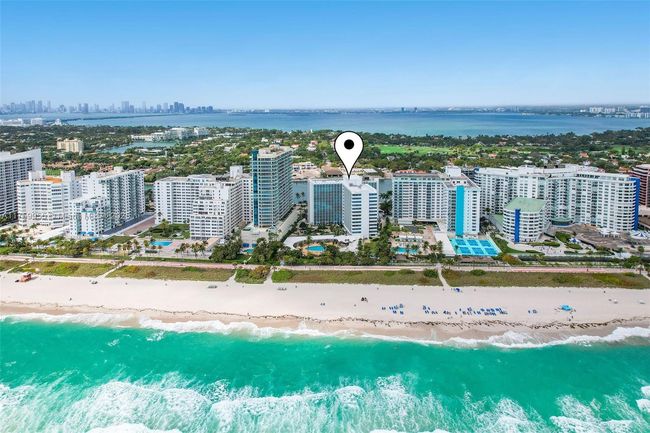 APT-6M - 5055 Collins Ave, Condo with 2 bedrooms, 3 bathrooms and null parking in Miami Beach FL | Image 39