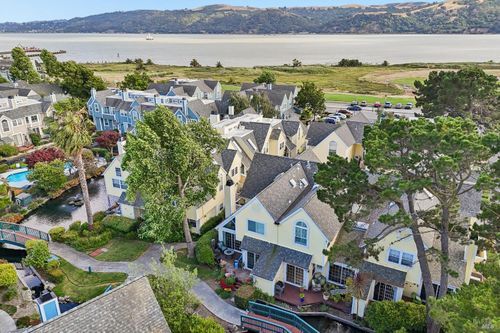 260 Marina Village Way, Benicia, CA, 94510 | Card Image
