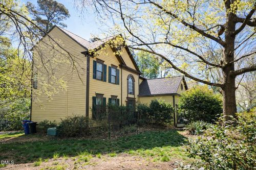 119 Woodshire Ln, Chapel Hill, NC, 27514-2430 | Card Image