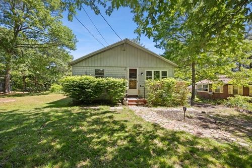 2 Cardinal Ave, East Wareham, MA, 02538-1409 | Card Image