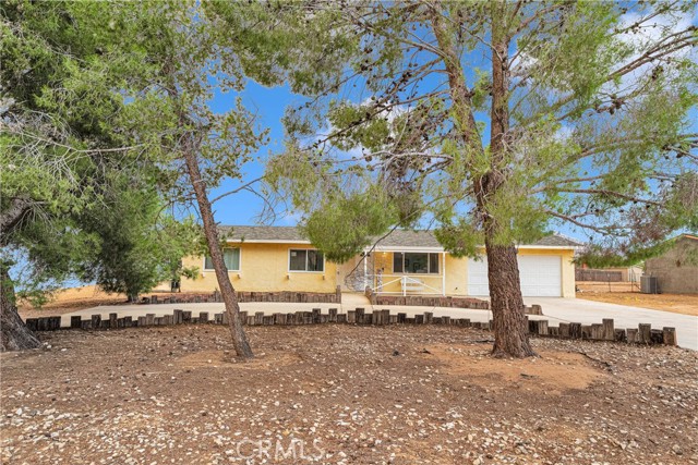 Valencia St, Apple Valley, CA 92308