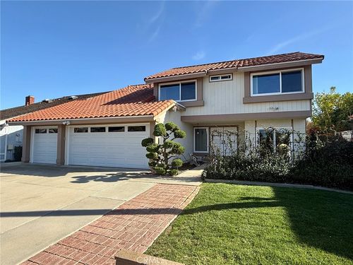 18402 Oxboro Ln, Huntington Beach, CA, 92648-1074 | Card Image