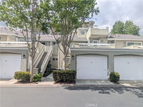 43-26129 Mcbean Pkwy, Valencia, CA, 91355 | Card Image