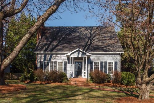 1835 Sussex Ln, Winston-Salem, NC, 27104-1125 | Card Image