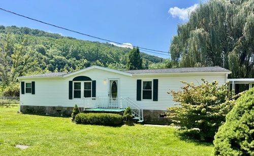 194 Hayton Ave, Bluefield, WV, 24701-4887 | Card Image