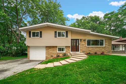 961 N Midlothian Rd, Mundelein, IL, 60060-1232 | Card Image