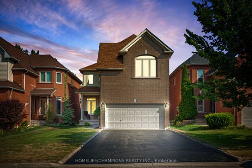 104 Secord St, Pickering, ON, L1V6V6 | Card Image