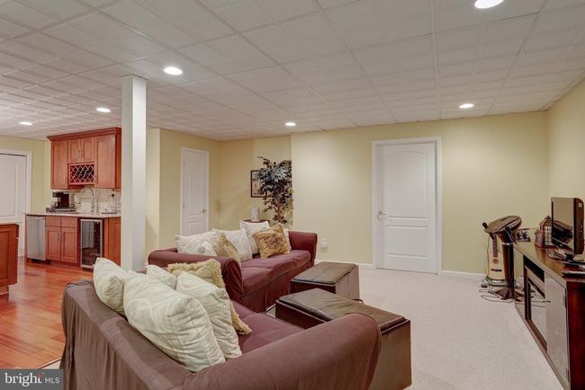 6 Sousa Ct, House other with 5 bedrooms, 4 bathrooms and null parking in East Windsor NJ | Image 27