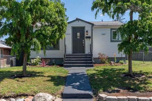 4818 N Lee St, Spokane, WA, 99207-4227 | Card Image