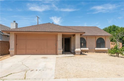 45539 York Place, Lancaster, CA, 93534 | Card Image