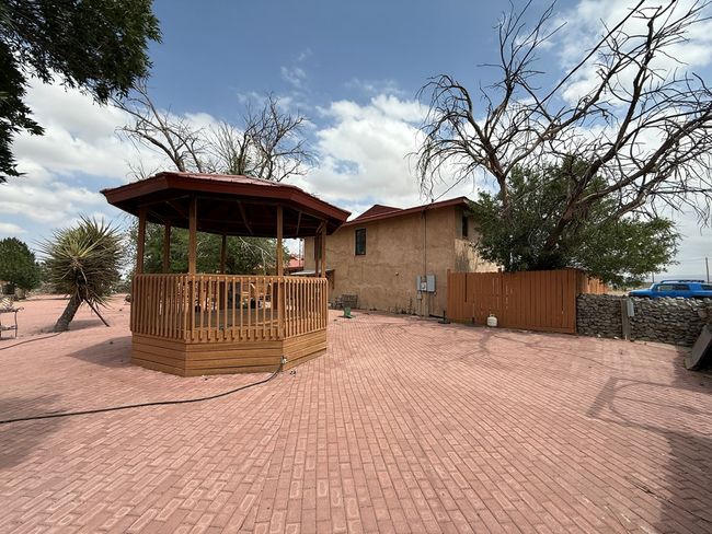 8610 State Highway 17, House other with 6 bedrooms, 4 bathrooms and 3 parking in Balmorhea TX | Image 39