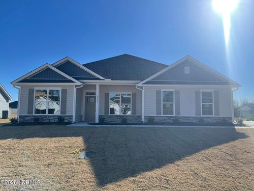 154 Poker House Rd, Grimesland, NC, 27837-9551 | Card Image