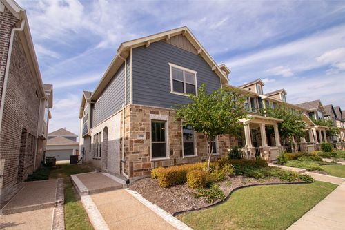 4538 Cypress Thorn Dr, Arlington, TX, 76005-1348 | Card Image