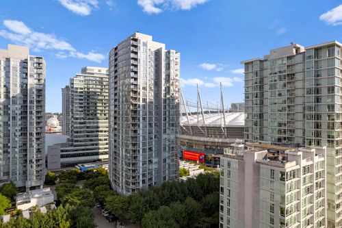 808-668 Citadel Parade, Vancouver, BC, V6B1W6 | Card Image