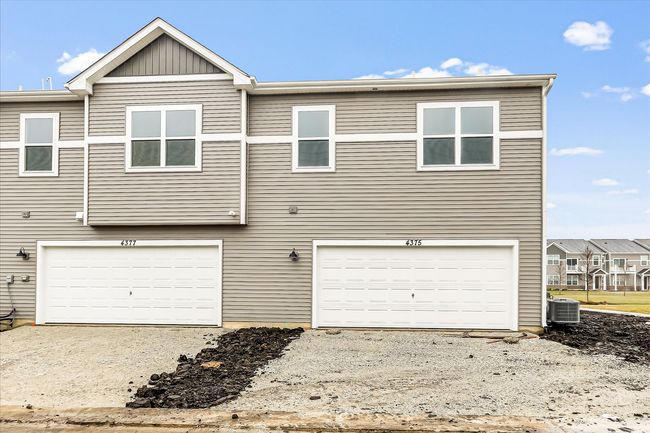 271 Kingsport Dr, Townhouse with 3 bedrooms, 3 bathrooms and 2 parking in South Elgin IL | Image 31