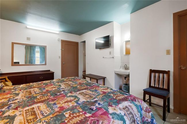 View of bedroom | Image 12