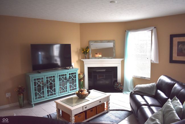 5817 Mustang Ter, House other with 5 bedrooms, 3 bathrooms and null parking in Plainfield IN | Image 6
