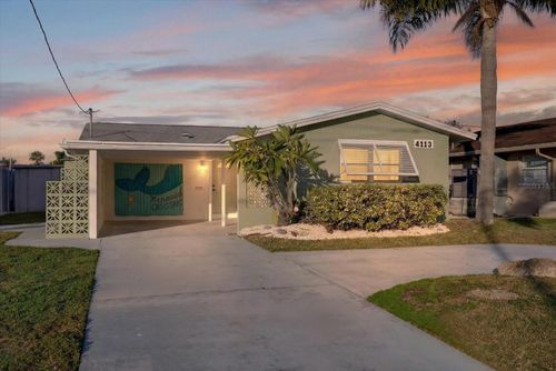 4113 Floramar Ter, NEW PORT RICHEY, FL, 34652-3167 | Card Image