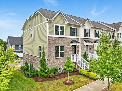 1006 Mohawk Ln, Mars, PA, 16046-7200 | Card Image