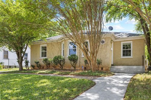 913 Johnson Rd, Lynchburg, VA, 24502-5025 | Card Image