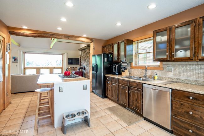 76 Pointy Knob Rd, House other with 3 bedrooms, 3 bathrooms and 3 parking in Davis WV | Image 18