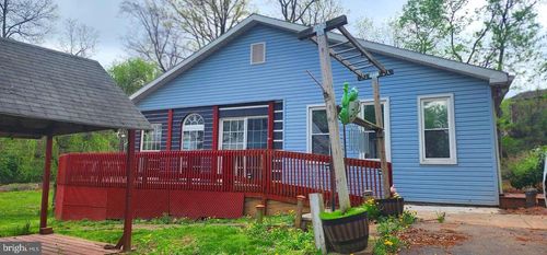 834 Oberlin Rd, Middletown, PA, 17057-3025 | Card Image