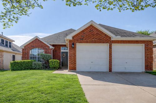 8136 Zion Trl, Fort Worth, TX, 76137-6148 | Card Image