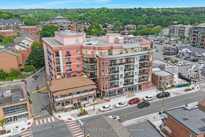 307 - 160 Woodbridge Ave, Condo with 2 bedrooms, 2 bathrooms and 1 parking in Woodbridge ON | Image 2