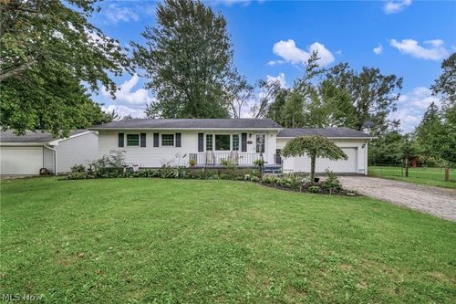 5803 Russia Rd, South Amherst, OH, 44001-3036 | Card Image