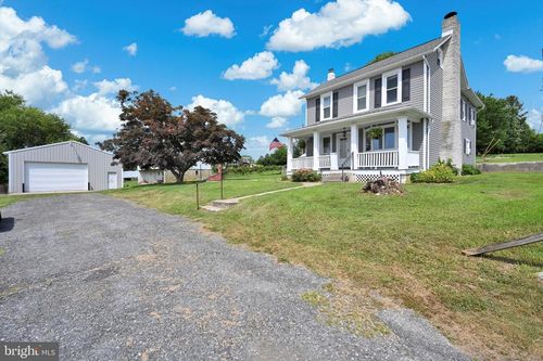 52 Seip Ln, SHOEMAKERSVILLE, PA, 19555-9432 | Card Image