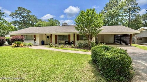 403 Pine Dr, Brookhaven, MS, 39601-4063 | Card Image