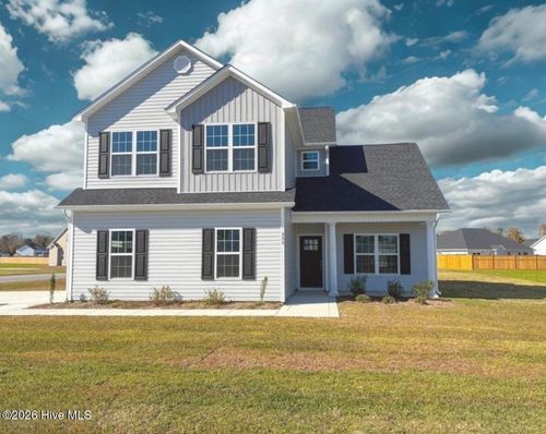 800 Calebs Creek Ct, Maysville, NC, 28555-0705 | Card Image