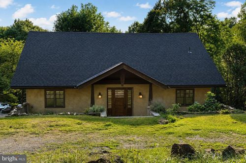 12883 Furnace Mountain Rd, Lovettsville, VA, 20180-2413 | Card Image