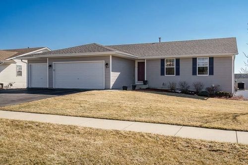 6827 Tupelo Rd, Loves Park, IL, 61111-3636 | Card Image